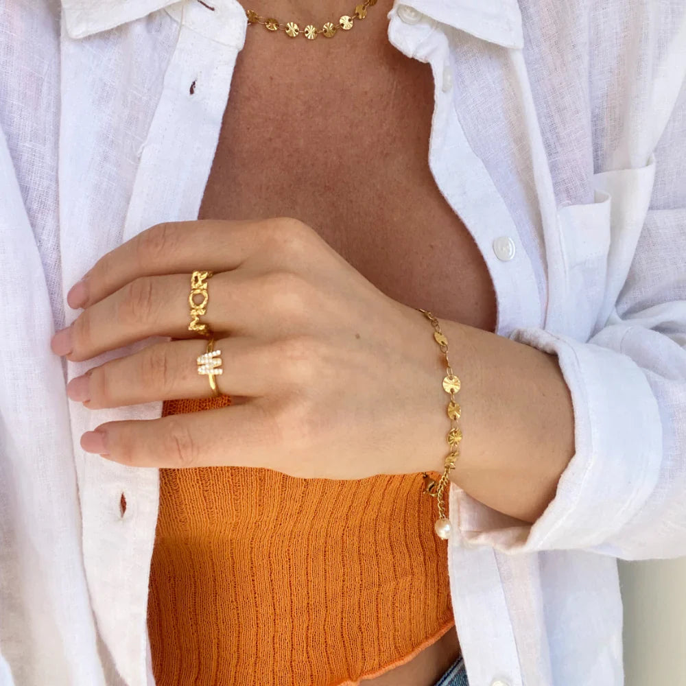 SMUK BOGSTAV RING FORGYLDT SØLV